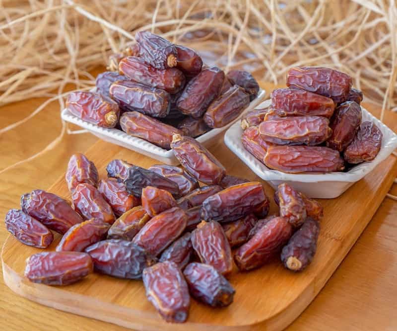 قیمت خرید خرما پیارم ساغر + فروش ویژه